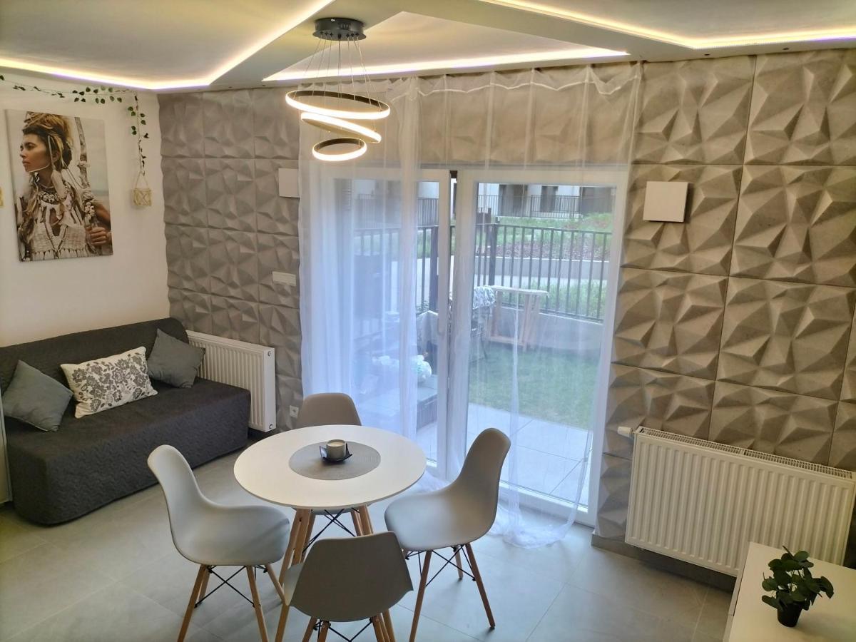 Apartment Cumbia Garden Wroclaw Exterior photo